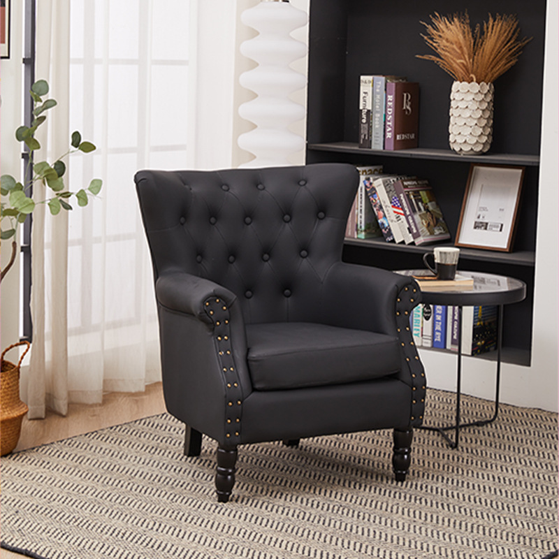 Cuir griffé chat noir