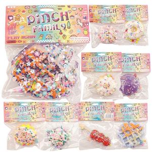 Juguetes Sensoriales Antiestrés de PU/PVC Ecológicos, Mini Donuts y Waffles Suaves para Niños y Niñas de 5 a 7 Años, Venta al Por Mayor - Product Image 4