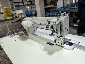 革用ダブルニードルジーンズミディアムヘビーデューティービッグフックロングアームプラー直動式糸切りロックステッチミシン - Product Image 3