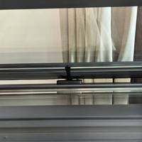 Fenêtre pliante de cuisine moderne avec cadre en alliage d'aluminium Fenêtres à lames pliantes en bois et aluminium Portes pliantes pour hôtel