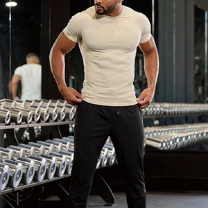 Camisetas de punto de poliéster para hombre, de manga corta, ajustadas, con serigrafía, logotipo personalizado, al por mayor, sin costuras - Product Image 2