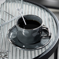 Ensembles de soucoupe en porcelaine OEM de luxe moderne et personnalisé le plus vendu meilleur cadeau tasses en céramique personnalisées
