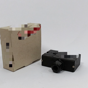 101141020 Azm 170-02zrka, interruptor de seguridad Nuevo Original Listo Stock Industrial Automation Pac Dedicated Plc - Product Image 1