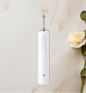 MEDICUBE AGE-R I-Shot 120g - Masseur manuel professionnel pour le visage et le cou - Appareil de beauté anti-âge coréen - Product Image 1