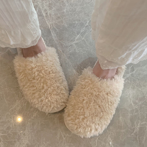 2025 donna inverno calda casa soffice e soffice colcon pelliccia pelosa <span class=keywords><strong>pantofole</strong></span> da casa <span class=keywords><strong>pelose</strong></span> da ragazza - Product Image 4