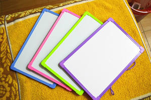 Pizarra Blanca Magnética de Doble Cara, Pizarra Blanca Magnética Colgante de Alta Calidad, Pizarra Blanca Magnética Pequeña para Dibujar para Niños - Product Image 3