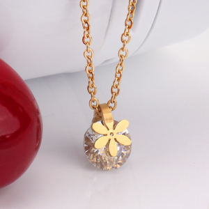 الصين مصنع OEM ODM 18K الذهب مطلي مجوهرات من صلب لا يصدأ مجموعات قطعة رائعة من الماس قلادة طقم أقراط - Product Image 4