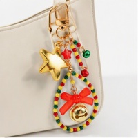 Porte-clés de Noël avec étoile dorée, clochette, perles colorées et breloque nœud rouge, pendentif de sac festif