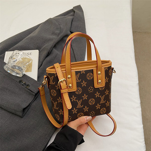 Nouveau Sac à Bandoulière en Cuir PU pour Femme 2026 avec Fermeture Éclair, Style Niche Vintage Tendance Décontracté Rétro, Sac Transfrontalier - Product Image 5