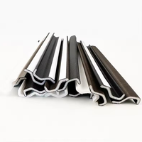 Bande d'étanchéité en mousse de polyuréthane auto-adhésive pour porte et fenêtre Bande d'étanchéité en caoutchouc mousse PU pour porte de voiture