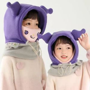 Gorro de felpa para niños con bufanda, conjunto de invierno cálido de forro polar con orejeras para niños y niñas de 1 a 6 años, beige, verde, rosa - Product Image 2