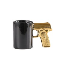 Tasse en céramique créative, tasse pistolet or et argent, tasse à poignée en forme de pistolet, tasse à eau personnalisée, tasse à café, tasse 3D, tasse à glaçure colorée