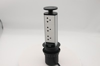 Prix d'usine en aluminium Table élévatrice manuelle Socket Tower Design caché 4 prises CA UK US Plug Standards 16a 13a 15a 10a