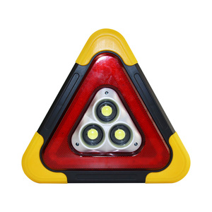 Feu de signalisation routière solaire LED <span class=keywords><strong>commercial</strong></span>, triangle d'urgence portable avec modes stroboscopiques, lampe de travail rechargeable et batterie externe - Product Image 4