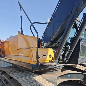 Excavatrice sur chenilles Hyundai 300 LC-9T de 33 tonnes, godet de 1,38 m, cabine spacieuse, entretien facile pour les travaux de construction à long terme, 2024 - Product Image 2