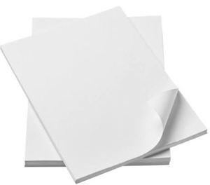 Papier couché C1S à livraison rapide, compatible OEM, blancheur et performance anti-ondulation pour boîtes cosmétiques, cartes de présentation et impression publicitaire - Product Image 1