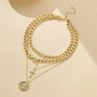 Collier cubain rétro multicouche en alliage plaqué or avec chaîne torsadée et pendentif croix-monnaie, cadeau pour femme, vente en gros