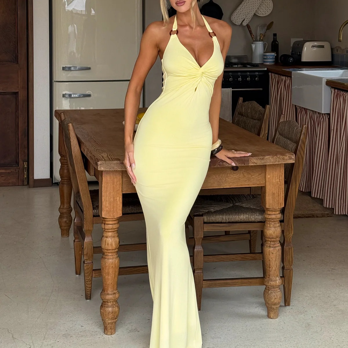 สีเหลือง