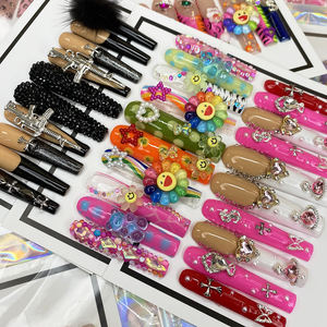 Nuevo Juego de <span class=keywords><strong>Uñas</strong></span> Acrílicas de Cobertura Completa Extra Largas Hechas a Mano, Súper Lujosas, Brillantes y Completamente Decoradas, 10 <span class=keywords><strong>Uñas</strong></span> Artificiales - Product Image 1