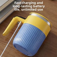 Mug à agitation magnétique électrique entièrement automatique avec corps en plastique pour préparer du café, du lait en poudre, du lait de soja