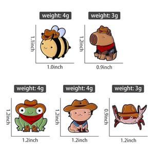 工厂价螃蟹胸针蜜蜂青蛙动物主题服装配饰黑色金属徽章别针UV印刷牛仔包礼物 - Product Image 4