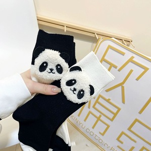 Kt246 OEM Tùy Chỉnh Thiết Kế Siêu Dễ Thương Phim Hoạt Hình Panda Crew Cotton Vớ Màu Đen Trắng Màu Mềm Mại Thoải Mái Dân Tộc Vớ Nữ - Product Image 3