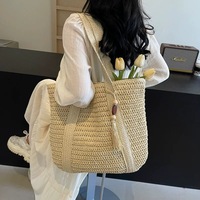 Sac de plage à bandoulière en paille tendance, en tissu tressé avec pompon et fermeture éclair, grand cabas tissé avec doublure en polyester