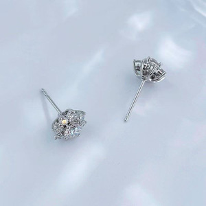 Boucles d'oreilles clous en platine Pt950 avec diamants <span class=keywords><strong>de</strong></span> laboratoire en forme <span class=keywords><strong>de</strong></span> <span class=keywords><strong>tournesol</strong></span>, scintillantes et brillantes, pour femme, bijoux fins, ensemble <span class=keywords><strong>de</strong></span> boucles d'oreilles en platine - Product Image 2