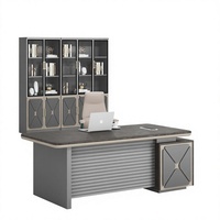 Ensemble de bureau et armoire de direction moderne Ekintop, poste de travail en bois pour manager avec armoire latérale et rangement pour dossiers pour les entreprises