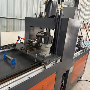 Máquina perforadora y punzonadora <span class=keywords><strong>de</strong></span> ángulo perforado <span class=keywords><strong>de</strong></span> tubo <span class=keywords><strong>de</strong></span> cobre con orificio <span class=keywords><strong>de</strong></span> tubo <span class=keywords><strong>de</strong></span> <span class=keywords><strong>flauta</strong></span> - Product Image 3