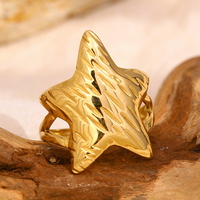 Dreamshow Bague chevalière gravée étoile de mer sans ternissure Bijoux mode estivale Bague en acier inoxydable