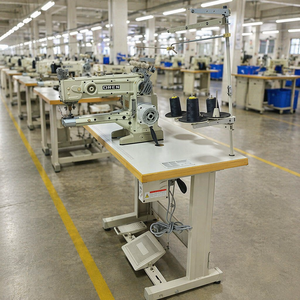 Máquina de Coser Industrial de Alta Velocidad de Tres Agujas y Cinco Hilos para Coser Piernas de Pantalones RN-1507 - Product Image 1