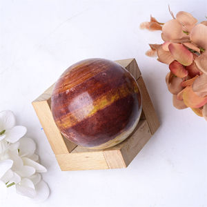 Sphère de Jaspe Rouge Naturel Poli, Pierre Précieuse aux Riches Tons Rouges Terreux et Finition Lisse et Arrondie pour Étagère de Maison ou de Bureau - Product Image 1