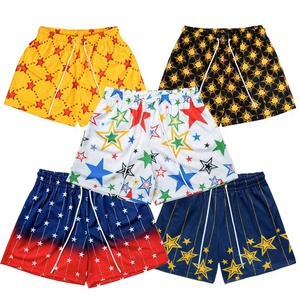 Pantalones Cortos de Baloncesto de Malla de Doble Capa Sublimados Personalizados de Poliéster de Alta Calidad con Estampado Completo de Estrellas y Entrepierna de 5 Pulgadas - Product Image 2