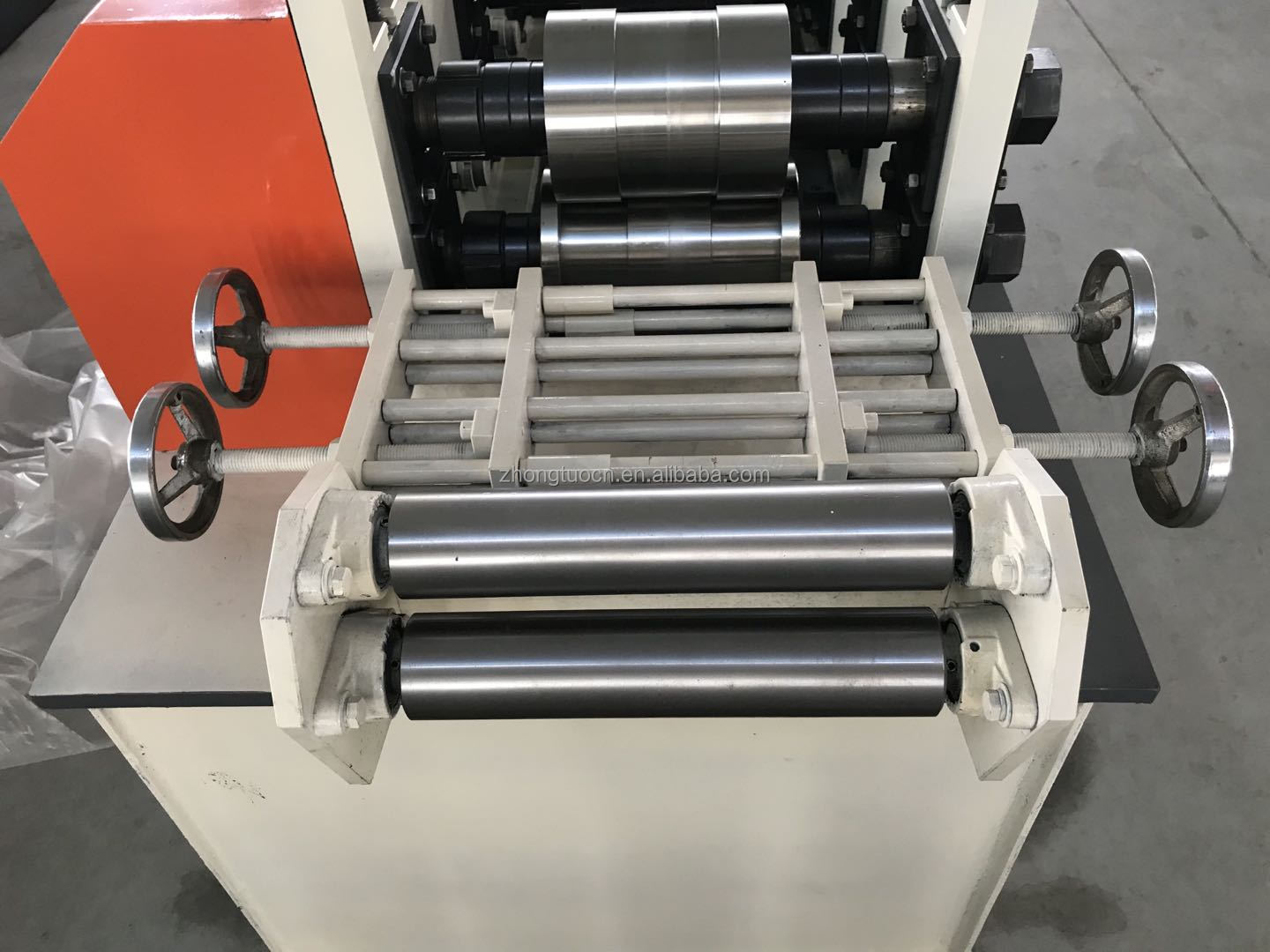 Drywall partition ceiling C section CD UD CW UW stud and track roll forming machine