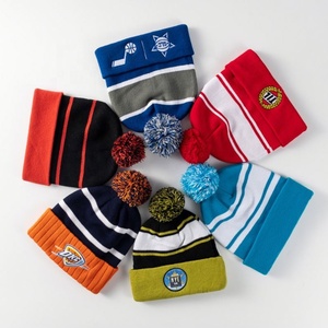 Dệt Kim Hat Biểu Tượng Tùy Chỉnh Jacquard Câu Lạc Bộ Thể Thao Đội Bóng Đá Người hâm mộ Bobble Hat Thêu Logo Vá <span class=keywords><strong>Beanie</strong></span> Pom Pom Hat - Product Image 5