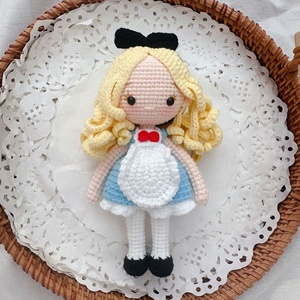 Muñeca Princesa Mini de Ganchillo al por Mayor, Hecha a Mano, Bonito Colgante para Llavero, Decoración - Product Image 6