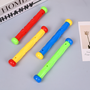 Ensemble <span class=keywords><strong>de</strong></span> jouets aquatiques best-seller pour enfants : anneaux et bâtons <span class=keywords><strong>de</strong></span> plongée en plastique, algues et gemmes pour l'entraînement en piscine et les jeux aquatiques - Product Image 2