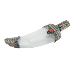 Flacon vaporisateur de parfum vintage en verre dépoli 45 ml, style scimitar, avec décorations métalliques, vide, pour le Moyen-Orient, Dubaï, Égypte, origine Chine - Product Image 5