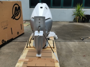 <span class=keywords><strong>Moteur</strong></span> hors-bord <span class=keywords><strong>Mercury</strong></span> à quatre temps <span class=keywords><strong>25</strong></span>-30 hp de haute qualité - Product Image 5