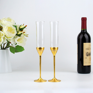 カスタムギフトゴールドセットmrmrs花嫁と花婿フルートシャンパンウェディンググラス - Product Image 5