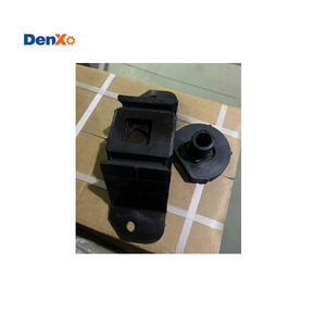 Heavy Duty Spare Part M17398K Engine Mount Replaces for FreightlinerTruck - Product Image 2