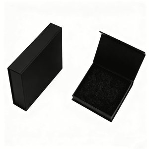 Support Taille Personnalisée <span class=keywords><strong>Carton</strong></span> Recyclable Boîtes Magnétiques Emballage <span class=keywords><strong>de</strong></span> Bijoux Boîte Cadeau Pliante <span class=keywords><strong>de</strong></span> Luxe <span class=keywords><strong>pour</strong></span> Collier Bagues Boucles d'Oreilles - Product Image 3