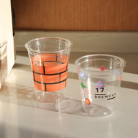 Gobelets jetables transparents en PET de qualité alimentaire pour boissons froides avec couvercles et pailles, sans BPA, imprimés sur mesure pour bubble tea et smoothies