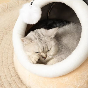 Niche pour chat semi-fermée, chaleureuse pour l'hiver, universelle quatre saisons, maison de type lanterne, avec jouets d'agitation, fournitures pour animaux de compagnie - Product Image 2