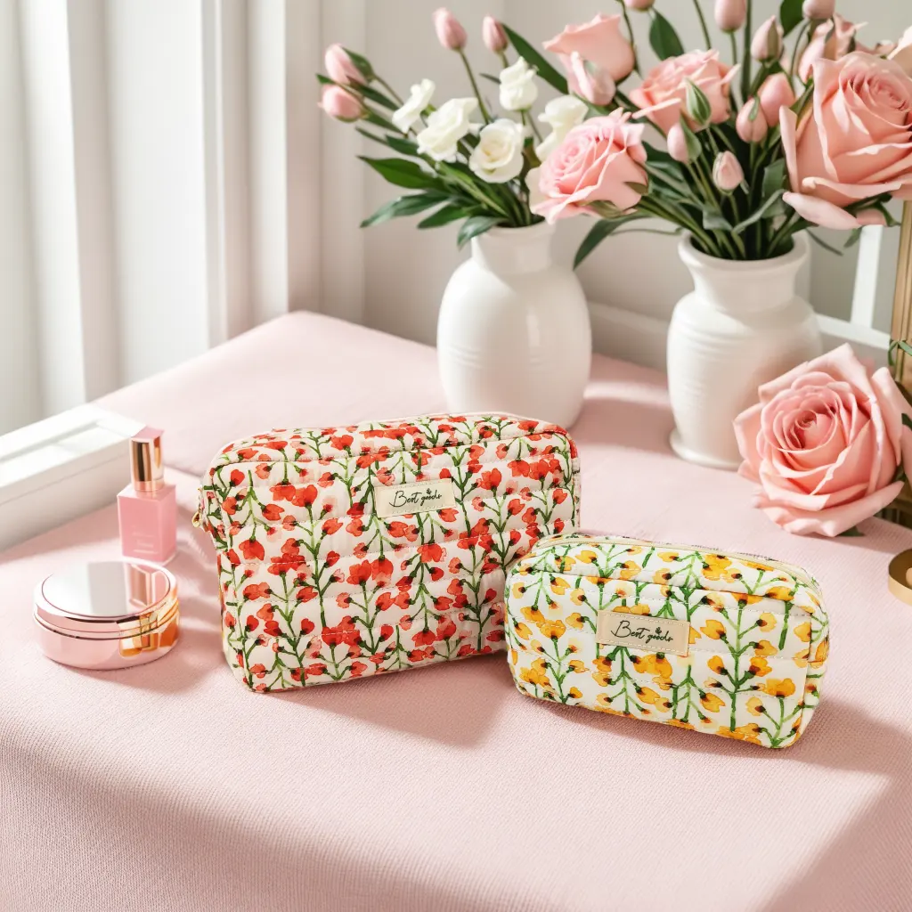Eco travel fluffy cosmetic bag custom logo large capacity zipper pink flower puffy pouch floral quilted makeup bag for women