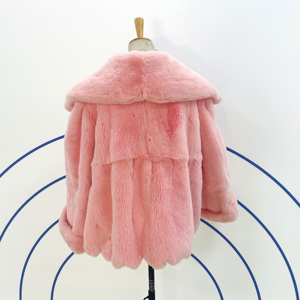 Cappotto Corto in Pelliccia di Coniglio Rex di Alta Qualità - Pelo a Bassa Perdita, Pelliccia di Lusso per Donna - Product Image 3