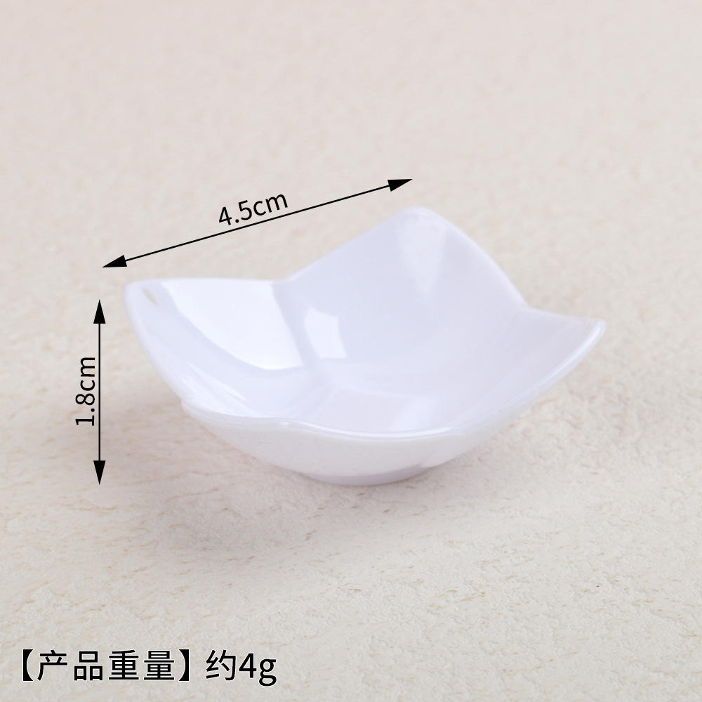 จานผักสี่มุม