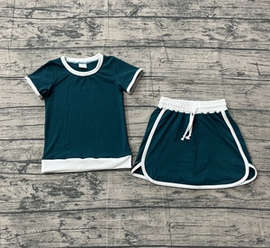 Conjunto de Ropa de 2 Piezas para Niñas Pequeñas, Camiseta de Algodón Informal de Color Sólido, Falda y Pantalones Cortos Forrados y Transpirables, Ropa para Hermanas - Product Image 6