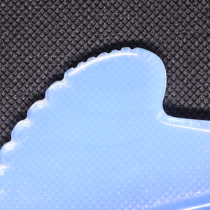 Ferramenta de Massagem Facial em Forma de Coração de Pedra Opala para Atacado, Anti-Envelhecimento, Placa de <span class=keywords><strong>Guasha</strong></span> Opalite com Dentes - Product Image 5